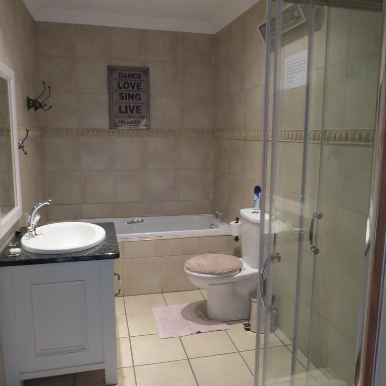 Bella Vista Self Catering Guest House Clarens Ngoại thất bức ảnh